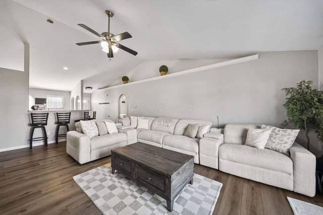 181 Spring Flower Way, Etna, OH 43062