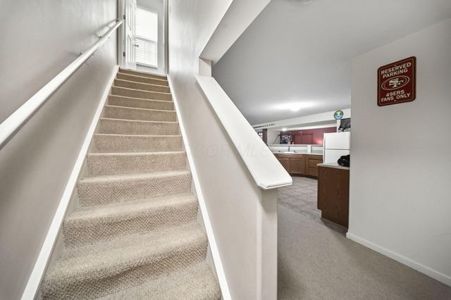 181 Spring Flower Way, Etna, OH 43062