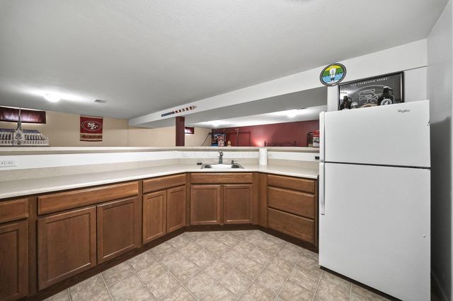 181 Spring Flower Way, Etna, OH 43062