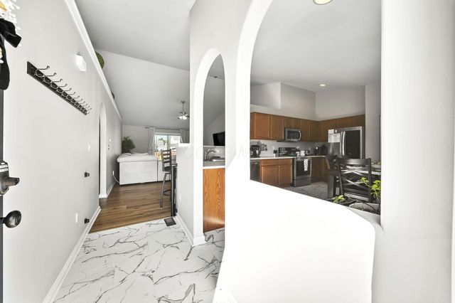 181 Spring Flower Way, Etna, OH 43062