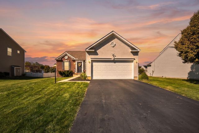 181 Spring Flower Way, Etna, OH 43062