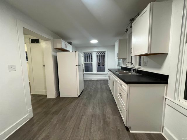 406 E Jefferson Street, Goshen, IN 46526