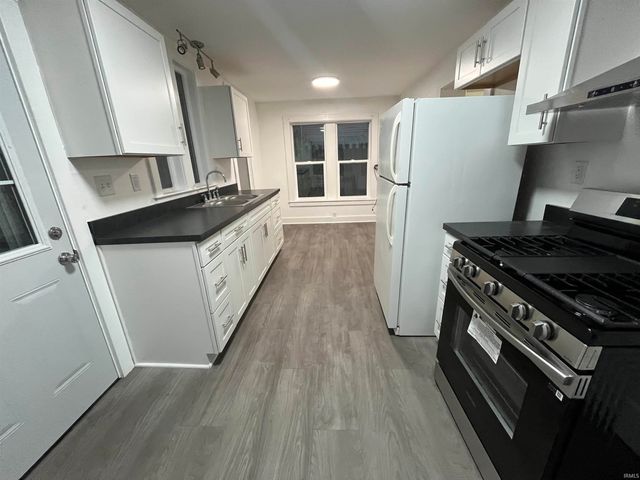 406 E Jefferson Street, Goshen, IN 46526