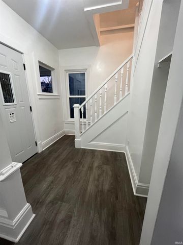 406 E Jefferson Street, Goshen, IN 46526