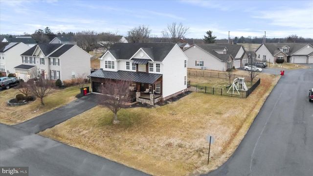 3831 ROLLING HILLS DRIVE, Greencastle, PA 17225