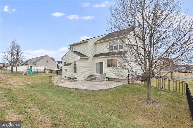 3831 ROLLING HILLS DRIVE, Greencastle, PA 17225