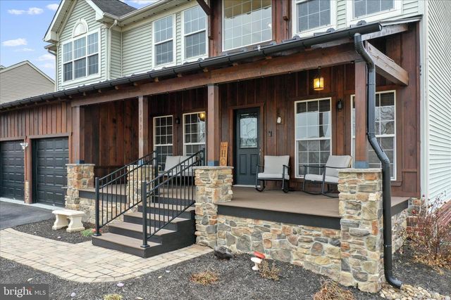 3831 ROLLING HILLS DRIVE, Greencastle, PA 17225