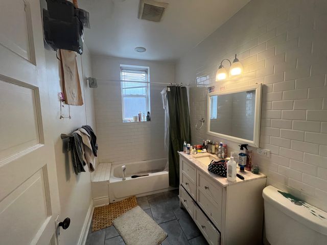 2658 W 23rd Street, Chicago, IL 60608