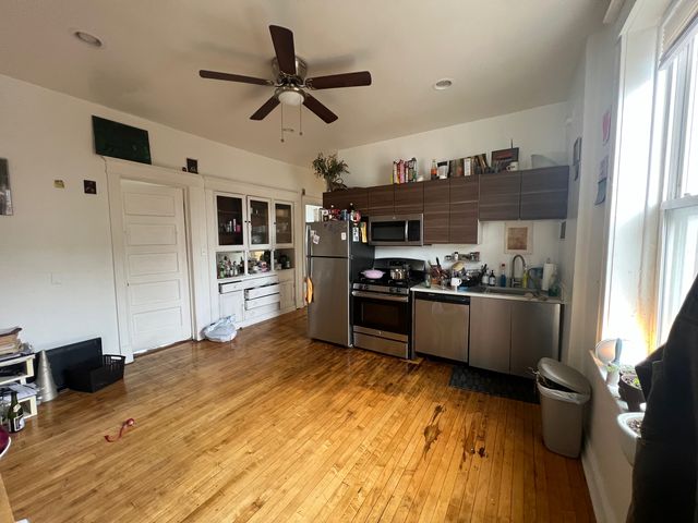 2658 W 23rd Street, Chicago, IL 60608