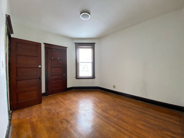 2658 W 23rd Street, Chicago, IL 60608