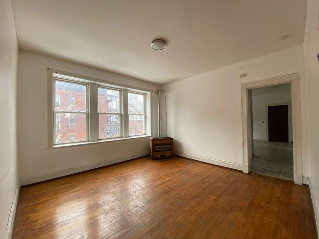 2658 W 23rd Street, Chicago, IL 60608