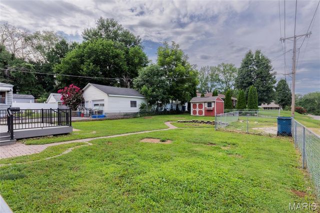 3660 Western Avenue, Alton, IL 62002