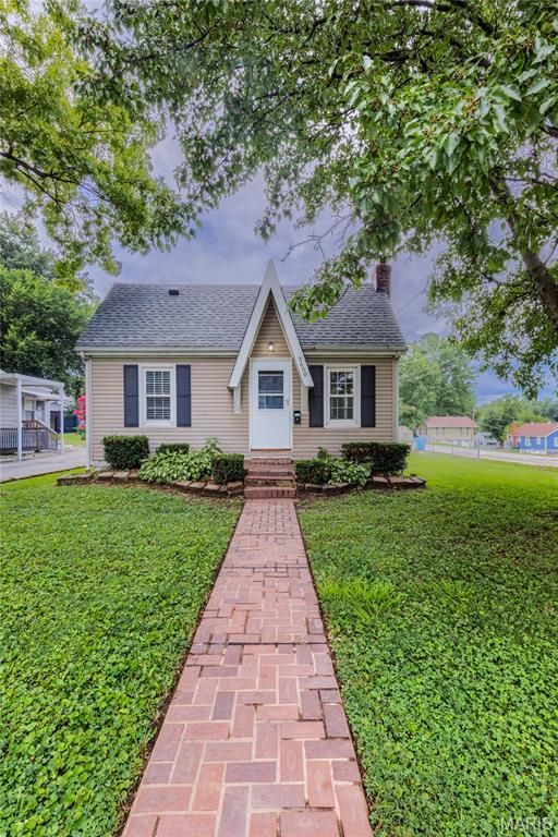 3660 Western Avenue, Alton, IL 62002