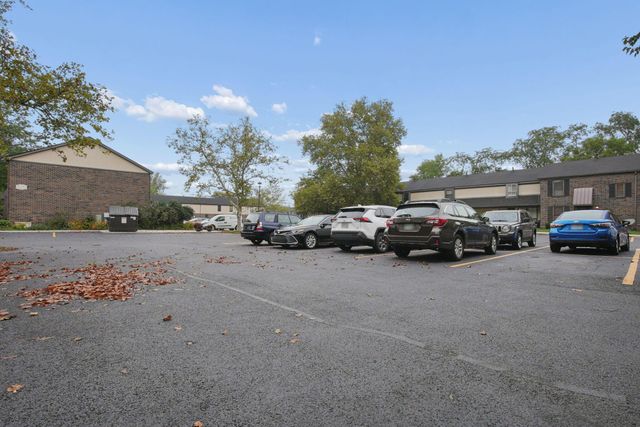 5844 Hallridge Circle, B, Columbus, OH 43232