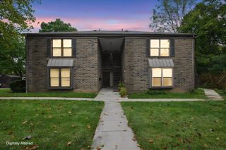 5844 Hallridge Circle, B, Columbus, OH 43232