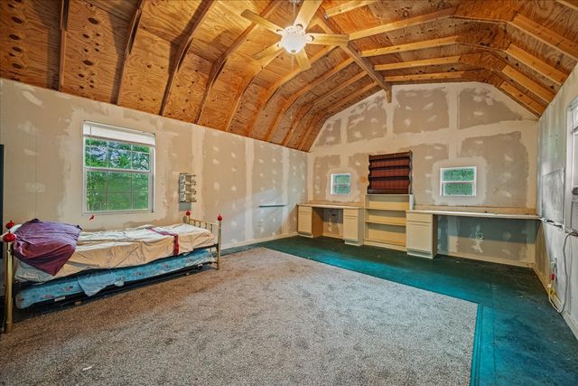 1879 County Road 3302, Greenville, TX 75402