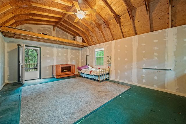 1879 County Road 3302, Greenville, TX 75402