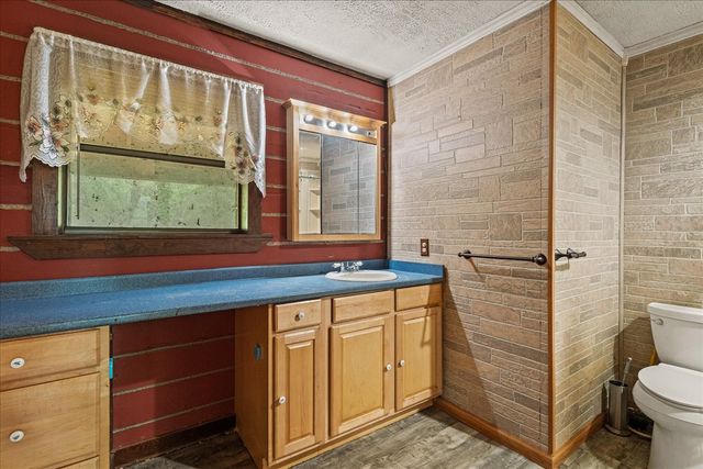 1879 County Road 3302, Greenville, TX 75402