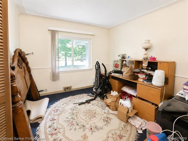 53238 Saturn Drive, Utica, MI 48316