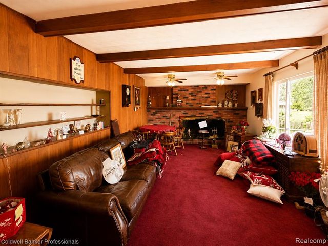 53238 Saturn Drive, Utica, MI 48316