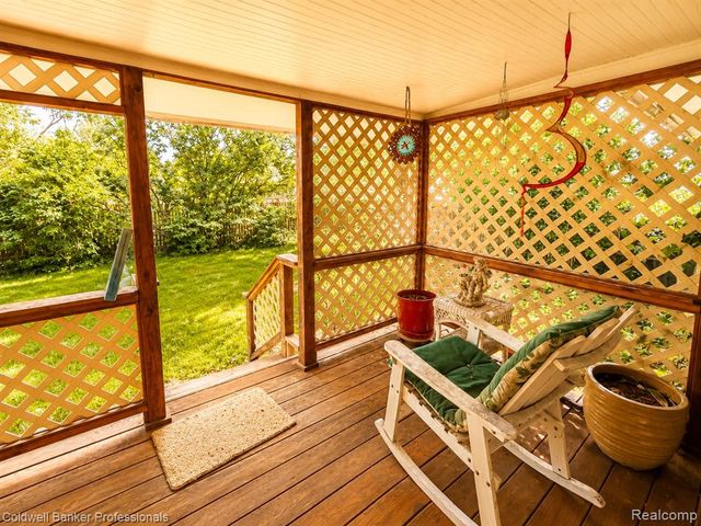 53238 Saturn Drive, Utica, MI 48316