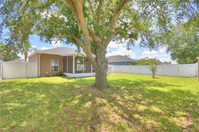 5621 FOREST RIDGE DRIVE, Winter Haven, FL 33881