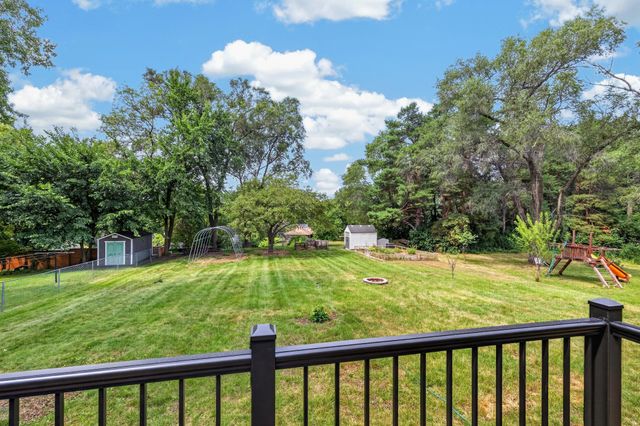 2516 Westview Terrace, Minnetonka, MN 55305