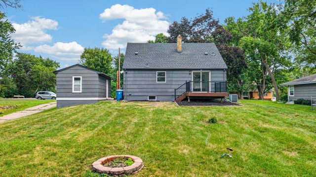 2516 Westview Terrace, Minnetonka, MN 55305