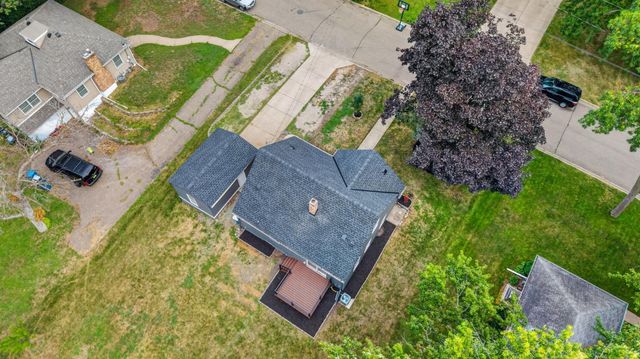 2516 Westview Terrace, Minnetonka, MN 55305