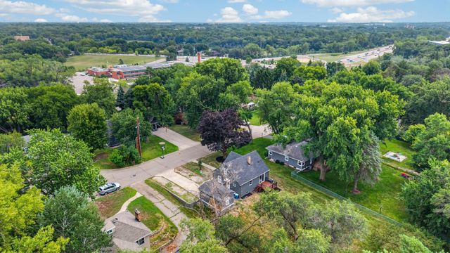 2516 Westview Terrace, Minnetonka, MN 55305