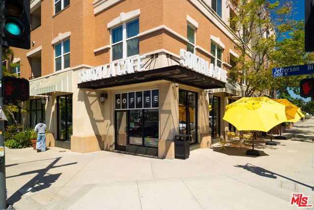 2216 W Jefferson Boulevard, Los Angeles, CA 90018