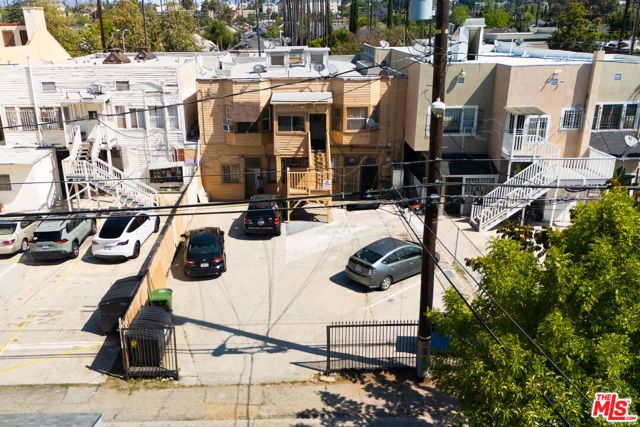 2216 W Jefferson Boulevard, Los Angeles, CA 90018