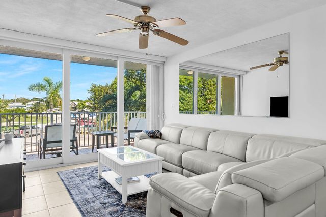 88540 Overseas Hwy Apt 101, Plantation Key, FL 33070