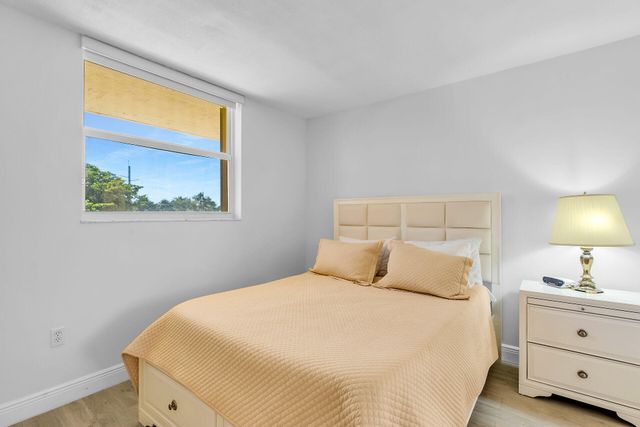 88540 Overseas Hwy Apt 101, Plantation Key, FL 33070