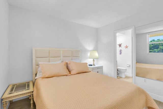 88540 Overseas Hwy Apt 101, Plantation Key, FL 33070