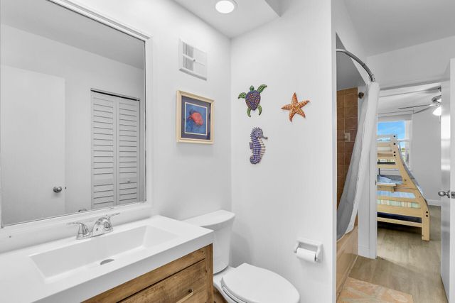 88540 Overseas Hwy Apt 101, Plantation Key, FL 33070