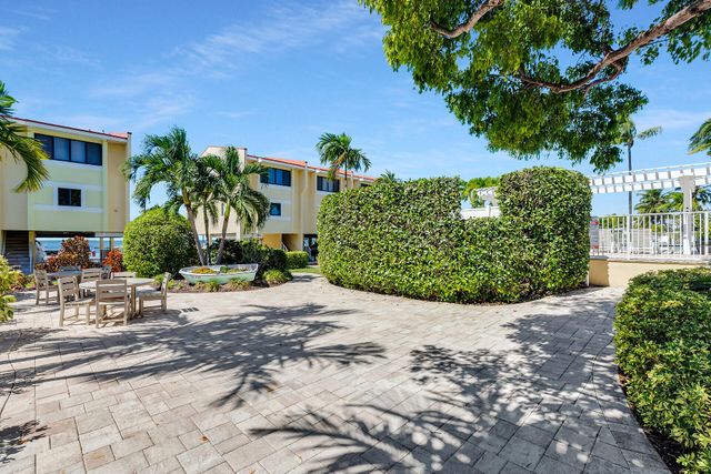 88540 Overseas Hwy Apt 101, Plantation Key, FL 33070