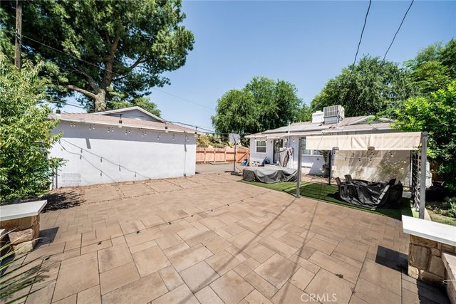 857 W 25th Street, San Bernardino, CA 92405