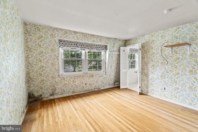 218 WALT WHITMAN BLVD, Cherry Hill, NJ 08003