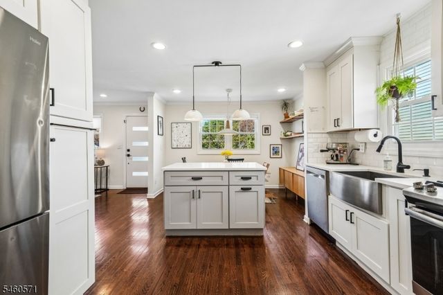 34 Ohio St, Maplewood Twp., NJ 07040
