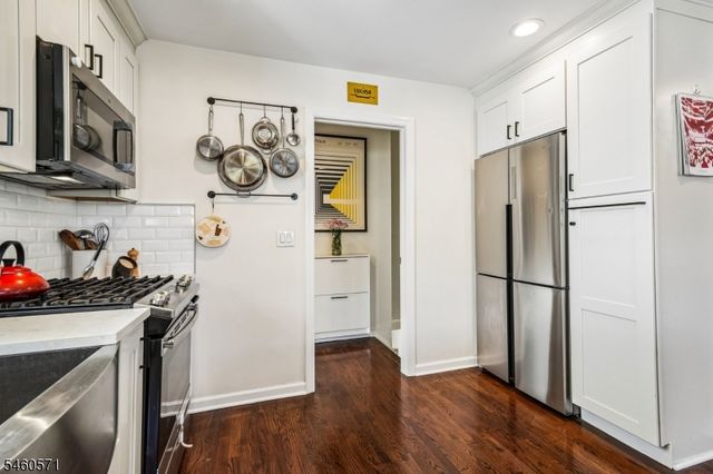 34 Ohio St, Maplewood Twp., NJ 07040