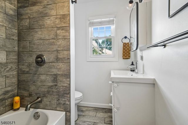 34 Ohio St, Maplewood Twp., NJ 07040