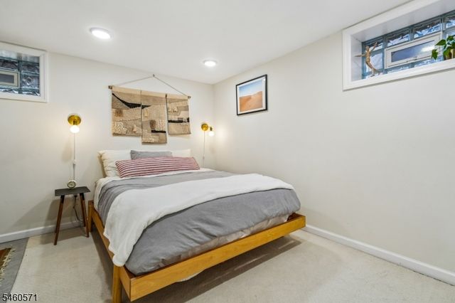 34 Ohio St, Maplewood Twp., NJ 07040
