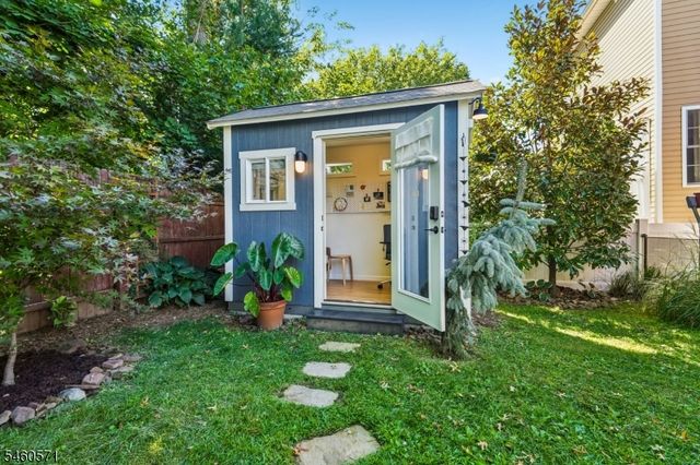 34 Ohio St, Maplewood Twp., NJ 07040
