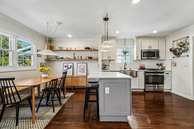 34 Ohio St, Maplewood Twp., NJ 07040