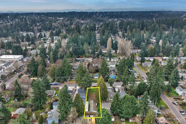 13034 30th Avenue NE, Seattle, WA 98125