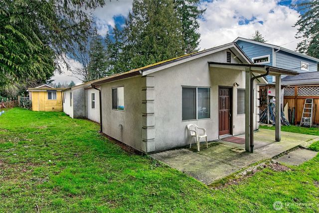 13034 30th Avenue NE, Seattle, WA 98125