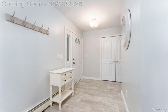423 Sunset, White Lake Charter Township, MI 48383