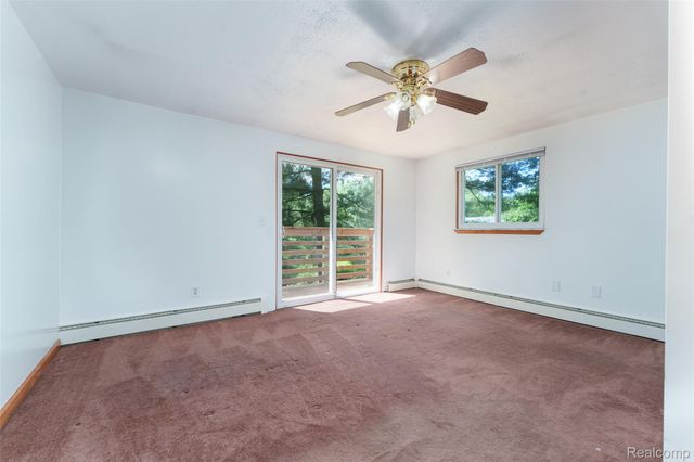 423 Sunset, White Lake Charter Township, MI 48383