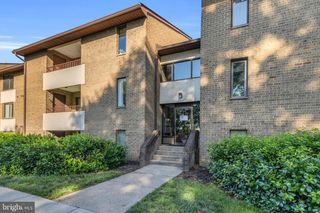 527 FLORIDA AVE #T2, Herndon, VA 20170